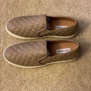 Steve Madden Taupe Quilted Sneakers
